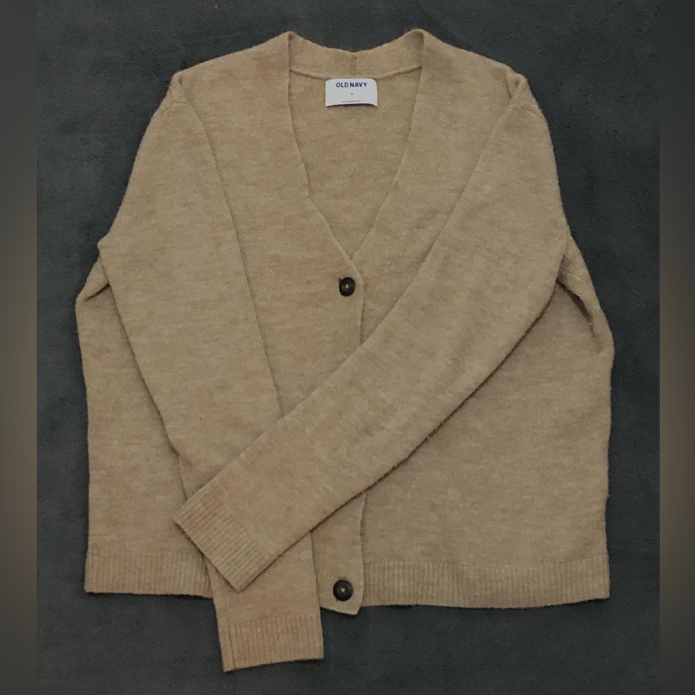 Old navy cardigan
